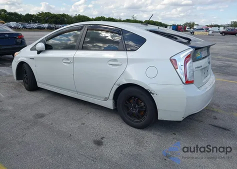 2014 Toyota Prius Three из США, поврежденный, VIN JTDKN3DU4E1759809